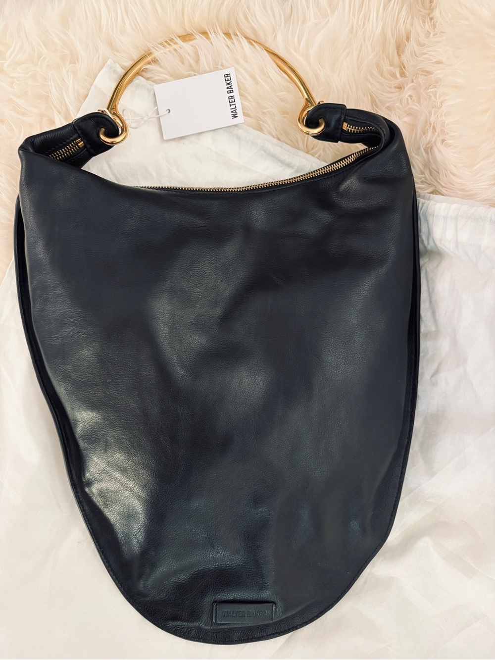 NWT Walter Baker Black Leather Hobo Bag with Gold Handle - Picture 6 of 6